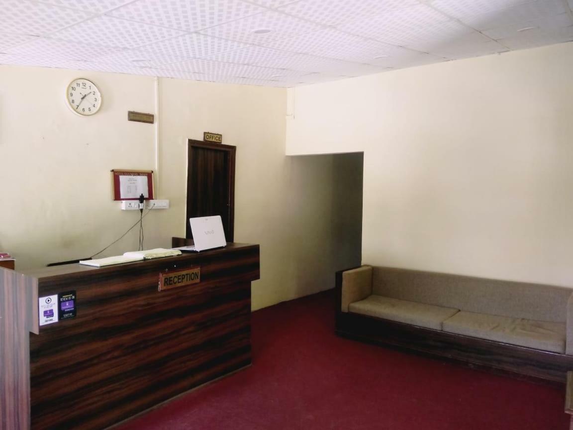 Hotel Gulmarg ムスーリー エクステリア 写真